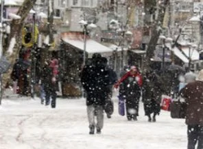 Türkiye'de kış yüzünü gösterdi