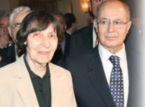 Yıllar sonra resepsiyonda buluştular