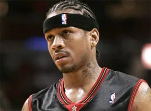 1 Iverson, 10 federasyona bedel
