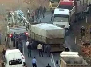 Araç kuyruğu 15 kilometreyi buldu