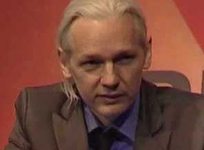 Assange isviçre'ye ilticayı düşünüyor