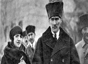 'Atatürk ikizler burcu, 21 Mayıs'ta doğdu'