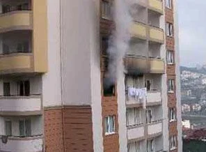Bayrama yangınla uyandılar