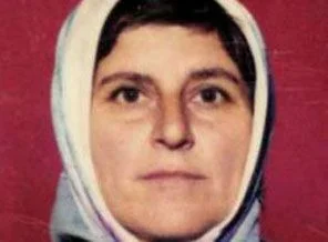 Borçları yüzünden ailesini katletti