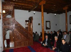 Bu cami 110 yıldır bayram görmüyor!