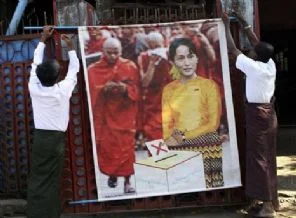 Burma'da 20 yıl sonraki ilk genel seçimler