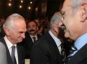 CHP'de buzları Ecevit eritti