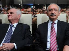 CHP'de gece yarısı toplantısı