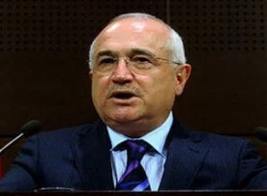 Çiçek: Yargı medyaya şov yapıyor