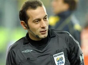 Cüneyt Çakır'a UEFA'dan dev görev