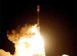 Delta II roketi uzaya fırlatıldı