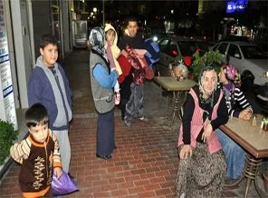 Depremler İzmir ve çevresini salladı