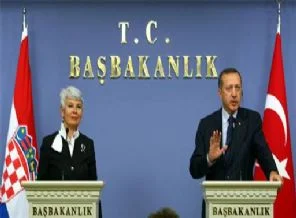 Erdoğan: AB ipe un seriyor