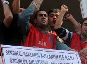 Eylem işçiler geri alınana kadar sürecek