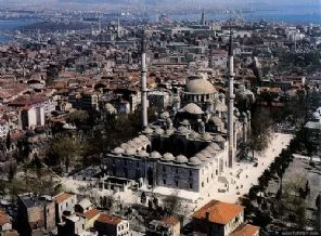 Fatih'te coşku başka bahara kaldı