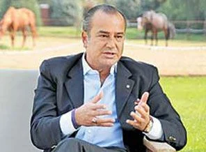 Galatasaray yönetiminde istifa
