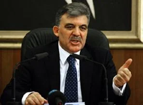Gül: NATO tehdit örgütü değil