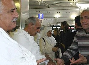 Hacı adayları Havaalanında kaldı!
