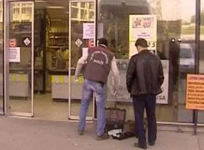 Hırsızlar seyyar ATM'yi çaldı