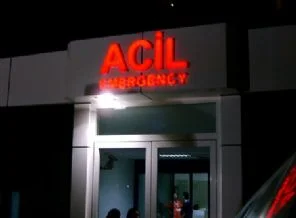 İzmir'de işçiler yedikleri yemekten zehirlendi