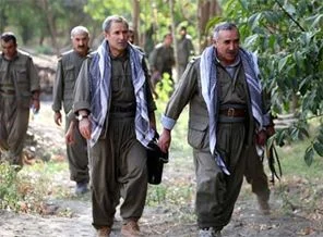 Karayılan: Sınır dışına çekilmiyoruz