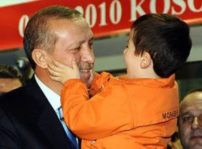 Küçük Tayyip'in Erdoğan sevgisi