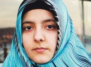Kulağı görünmedi diye sınavı iptal edildi
