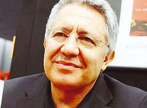 Livaneli 'Namus borcumdu' dedi ve anlattı