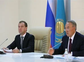 Nazarbayev ve Medvedev AGİT''i konuştu