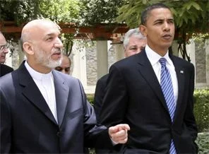 Obama namaz kılıyordu!