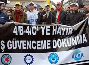 Öğretmen Günü'nde gelen beraat