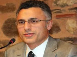 Osman Can istifa etti