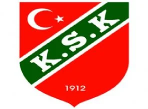 Pınar Karşıyaka liderliğe yükseldi