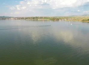 Taş ocakları, Mogan Gölü'nü kirletiyor