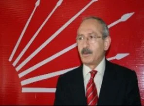 Ufukta kurultay var mı yok mu?