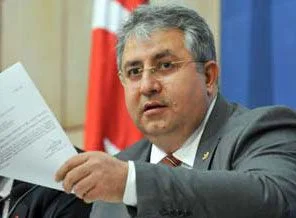AKP, vekilin şeceresini döktü