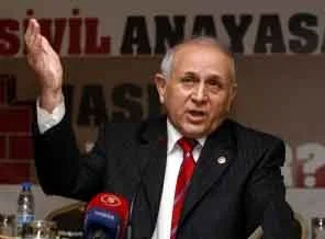 'Anayasa'yı sil baştan yazmak lazım'