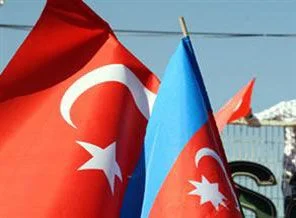 Azeriler ABD'yi neyle tehdit etti?