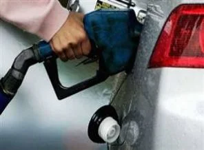 Benzine 7 kuruş zam