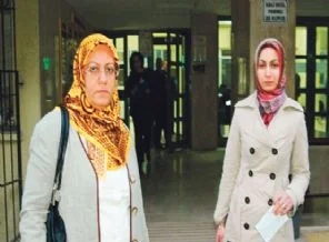Bilirkişi yeminine başörtüsü engeli