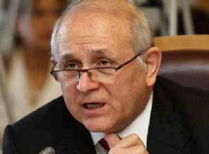 Burhan Kuzu, hala tepkili