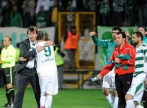 Bursa Glasgow Rangers'a hazır