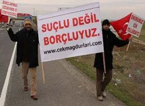Çek mağdurları Ankara'ya yürüyor