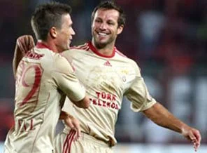 Cimbom devreye moralli girmek istiyor