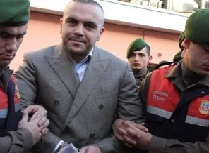 Cumhuriyet'e molotof Ergenekon'la birleşti