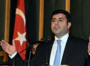 'Dil meselesi bizim için vazgeçilmezdir'