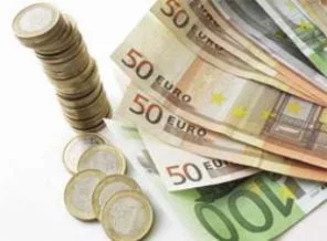 Dolar 1,4960, avro 1,9600 lira