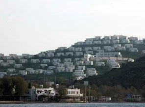Ev sayısının nüfustan fazla olduğu yer