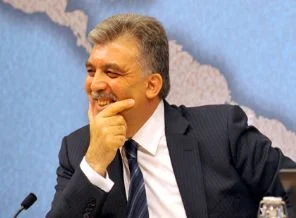 Gül'e 'İki dilli' sözlük