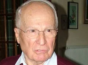 Kenan Evren ismi değiştirilsin